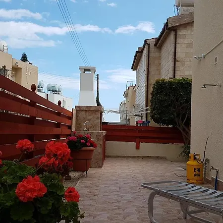 Philippou & * Λάρνακα