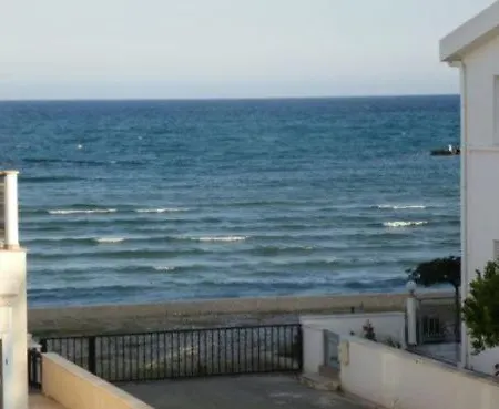 Lejlighed Philippou & *