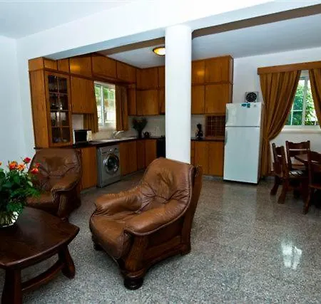 Appartement Philippou & *