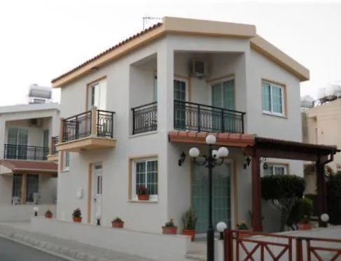 Διαμέρισμα Philippou & *