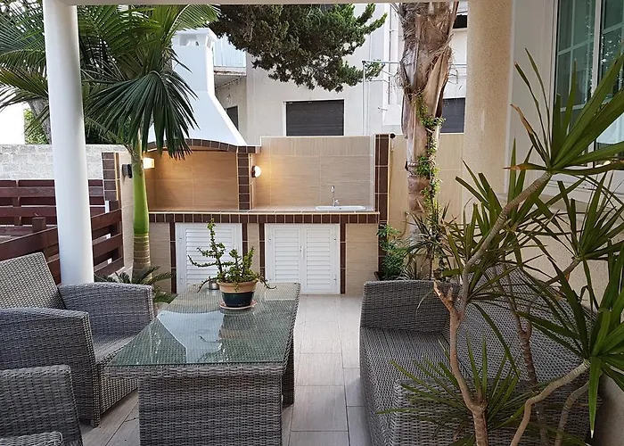 Philippou & * Λάρνακα