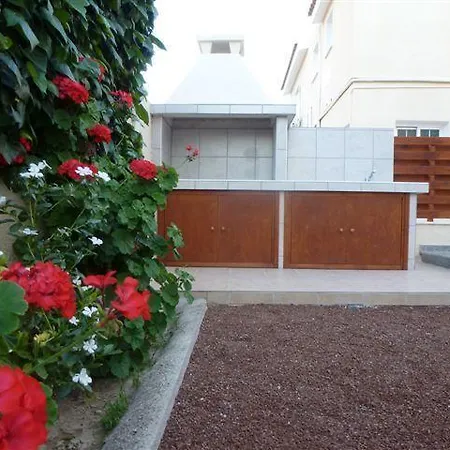 Philippou & Апартаменти *