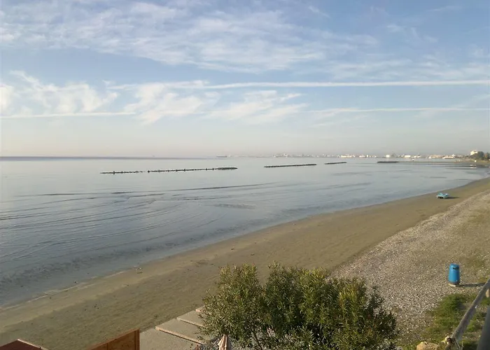 Philippou & アパート