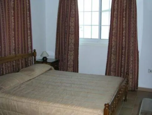 Philippou & Ларнака