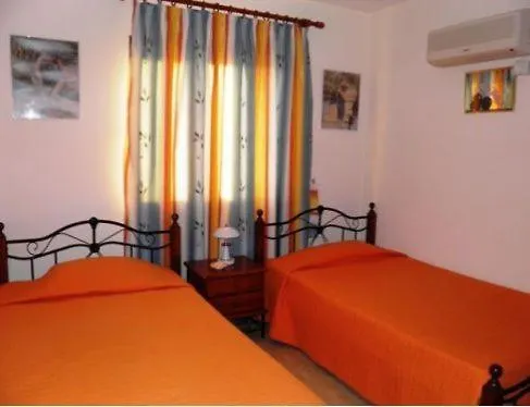 Апартаменти Philippou & Ларнака