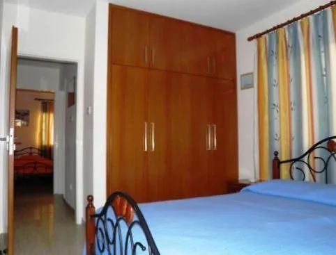 Апартаменти Philippou &